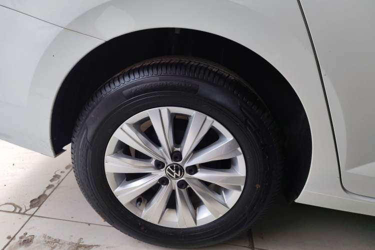 Used Volkswagen Lavida 2023 New Rui 1.5L Automatic New Yi Edition