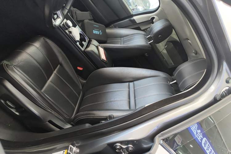 Used Land Rover Range Rover Velar 2018 P250 S
