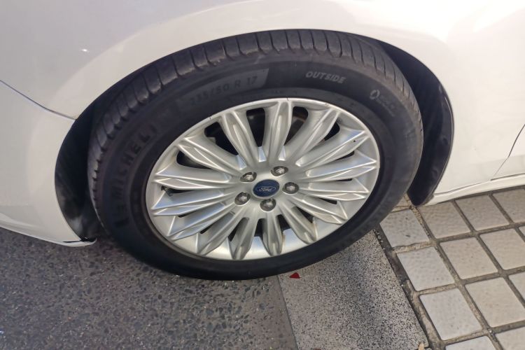 Used Ford Mondeo 2013 2.0L GTDi 200 Fashion Edition