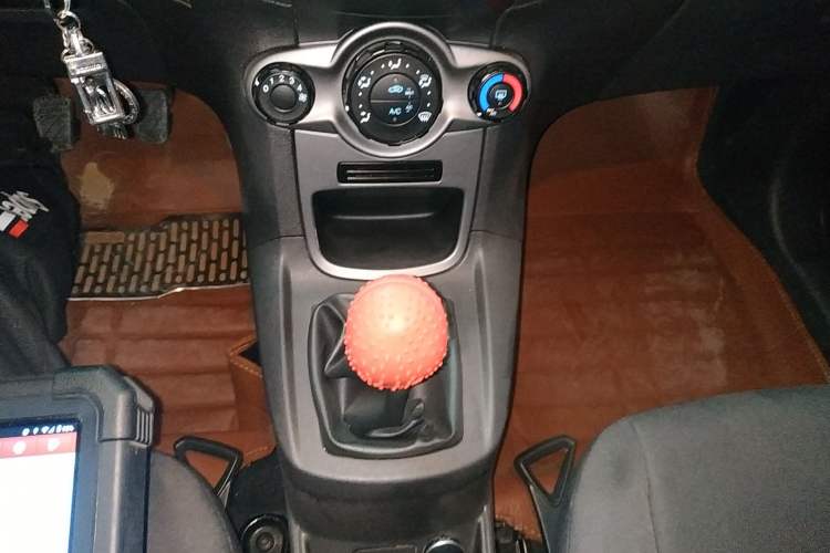 Used Ford Fiesta 2013 Sedan 1.5L Manual Fashion Edition