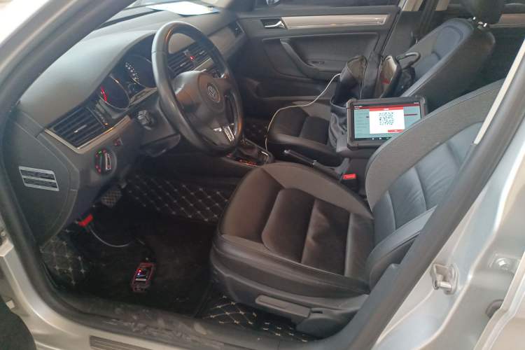 Used Volkswagen Bora 2014 1.6L Automatic Comfort Model
