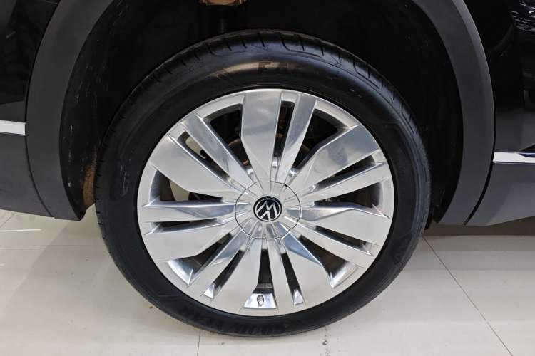 Used Volkswagen Teramont 2024 380TSI Four-Wheel Drive Longxiang Edition
