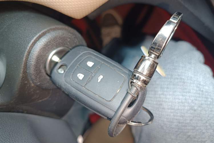 Used Chevrolet Monza 2022 320 Automatic Enjoyment Sunroof Version