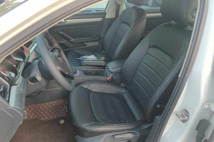 Used Volkswagen Lamando 2017 280TSI DSG Comfort Edition
