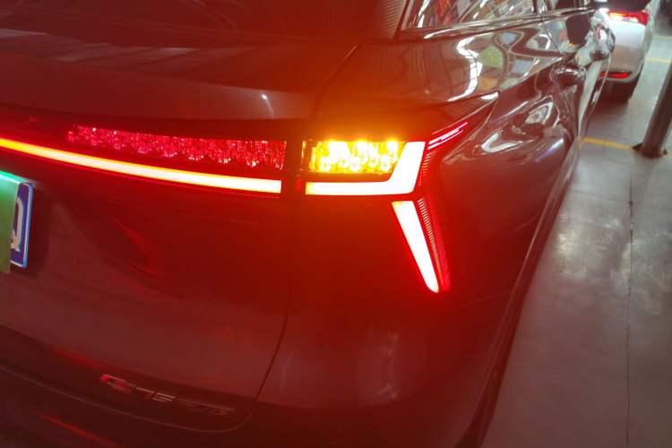 Used Changan CS75 PLUS 2022 2nd Generation 1.5T Automatic Prestige Version
