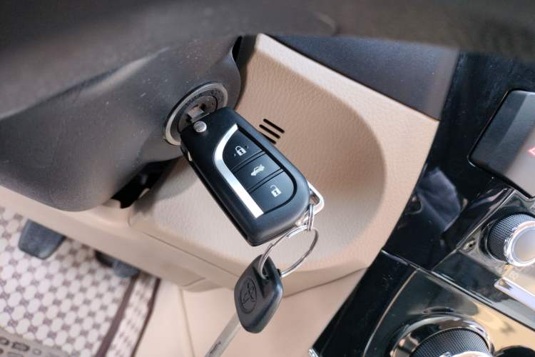 Used Toyota Corolla 2014 1.6L Manual GL
