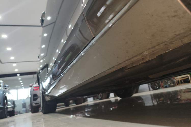 Used Jaguar XFL 2018 XFL 2.0T 200PS Luxury Edition
