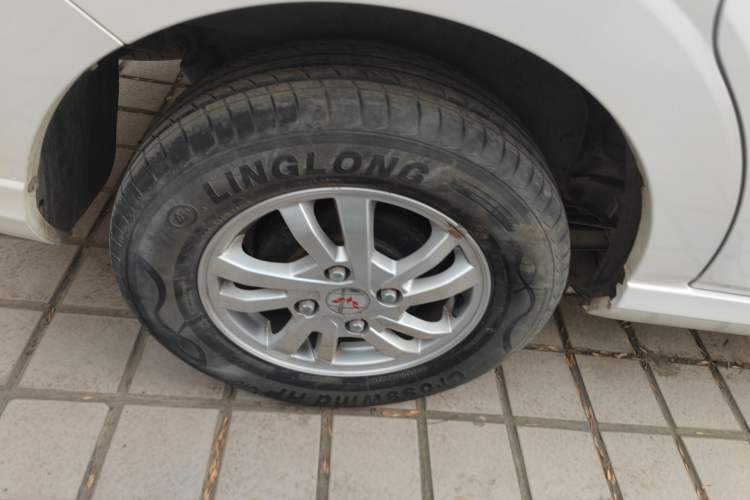 Used Wuling Hongguang 2019 1.5L S Standard Version China VI LAR