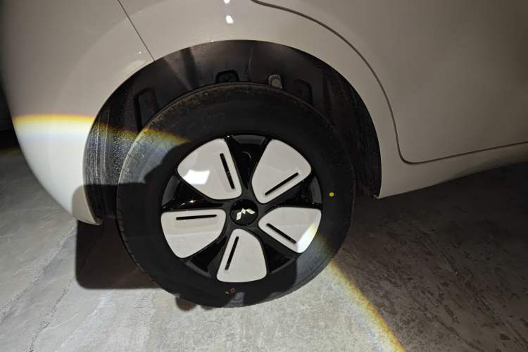 Used Wuling Hongguang MINIEV 2025 Four-Door Version Advanced Edition
