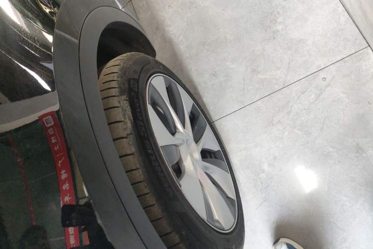 Used Tesla Model Y 2022 Rear-Wheel-Drive Version
