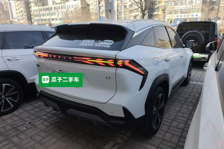 Used  L7 2023 1.5T 115 km Starship