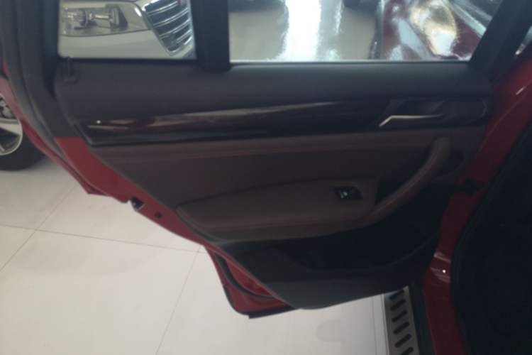 Used BMW X4 2014 xDrive20i X Design Package
