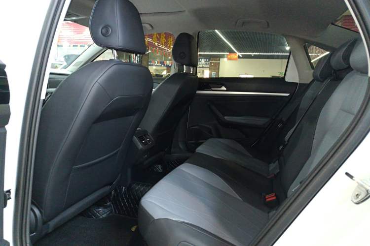 Used Volkswagen Lavida 2024 1.5L Automatic Starry Sky 5 Million Edition