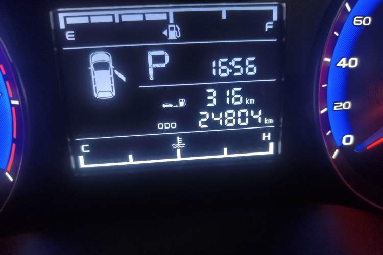 Used Geely Auto Vision 2019 Upgraded Model 1.5L CVT Luxury Version China VI Standard
