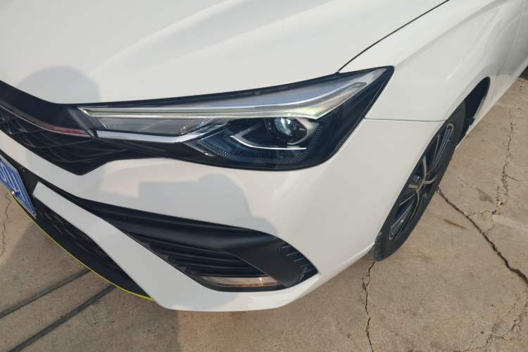 Used Roewe i5 2021 Revised Version 1.5L CVT Diamond Edition