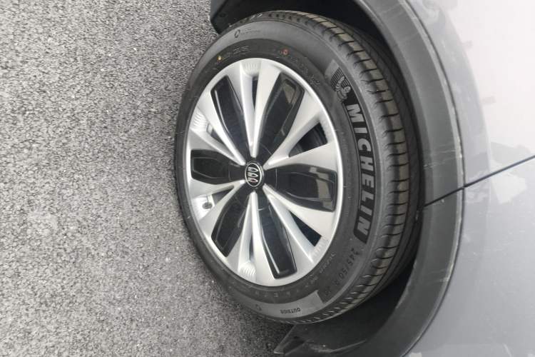 Used Buick E4 2023 Smart Edition
