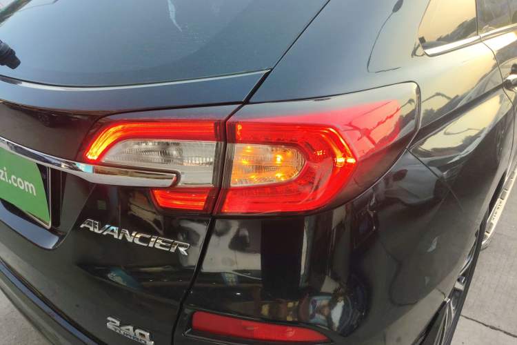 Used Honda Avancier 2017 240TURBO Two-Wheel Drive Elite Edition
