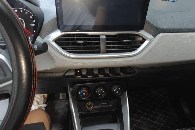 Used Baojun 510 2019 1.5L Manual Jingxiang Model 77kW China VI Emission Standard
