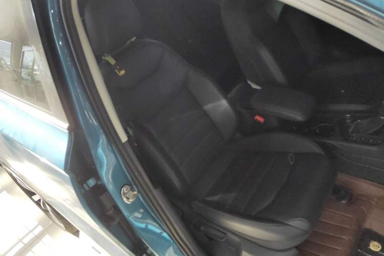 Used Volkswagen Tharu 2020 Revised Version 330TSI Four-Wheel Drive Flagship Edition China VI
