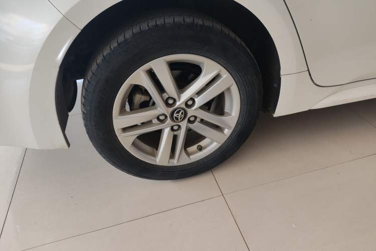 Used Toyota Levin 2019 185T CVT Luxury Edition China VI Standard
