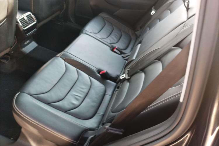 Used Skoda Kodiaq 2018 Facelifted TSI330 5-Seater Two-Wheel-Drive Luxury Enjoyment Edition
