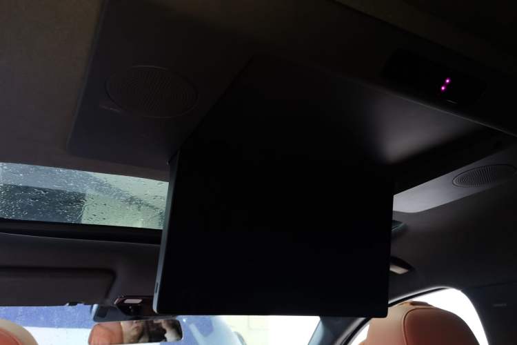 Used Li Auto L8 2023 Max model
