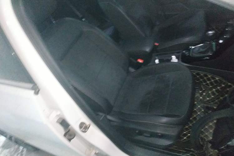 Used Volkswagen T-ROC 2019 280TSI DSG Four-Wheel Drive Luxury Version China V Standard
