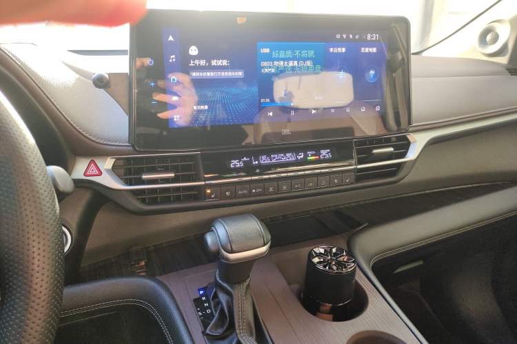 Used Toyota Sienna 2021 2.5L Hybrid Platinum Edition