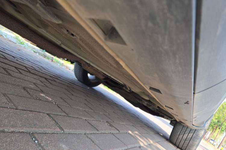 Used Ford Kuga 2017 EcoBoost 180 Two-Wheel-Drive Tiger Leap Model
