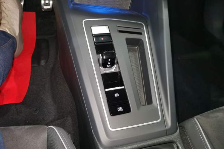 Used Volkswagen Golf 2023 Facelift 280TSI DSG R-Line