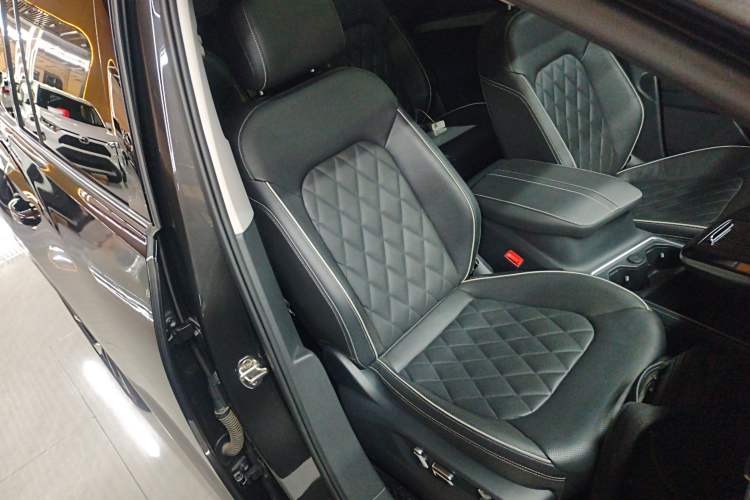 Used Volkswagen Talagon 2022 530TSI Four-Wheel Drive Flagship Shengjing Edition Pro 6-Seater
