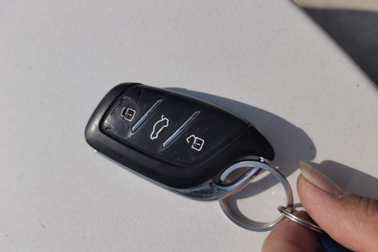 Used Roewe i5 2019 1.5L Manual 4G Connect Leehao Flagship Edition