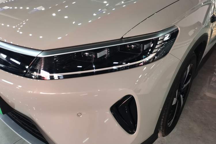 Used BYD Sealion 05 DM-i 2025 DM-i Smart Drive 115KM Flagship Model
