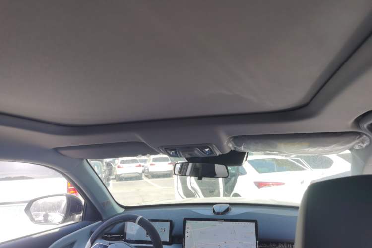 Used Changan UNI-Z 2025 1.5T Premium Edition