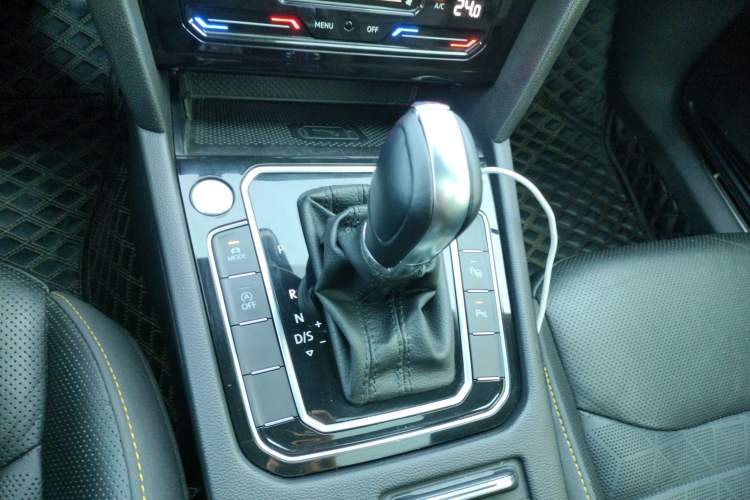 Used Volkswagen FAW-Volkswagen CC 2021 380TSI Striking Edition
