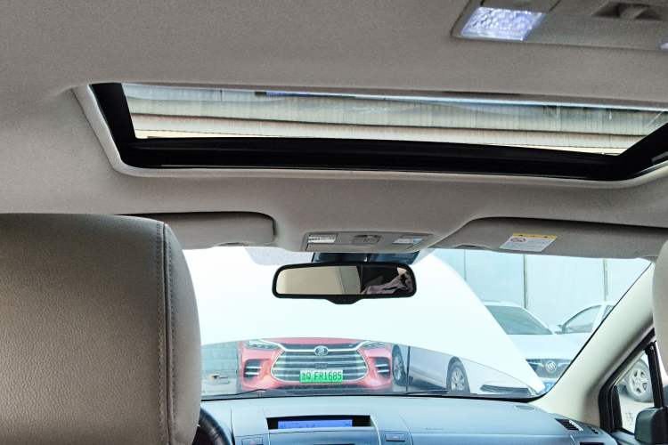 Used Mazda Mazda 8 2015 2.5L Ultimate Edition
