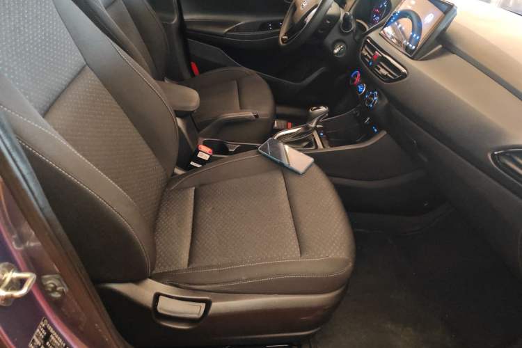 Used Hyundai Celesta 2018 1.6L Automatic GL Enjoyment Edition China VI compliant