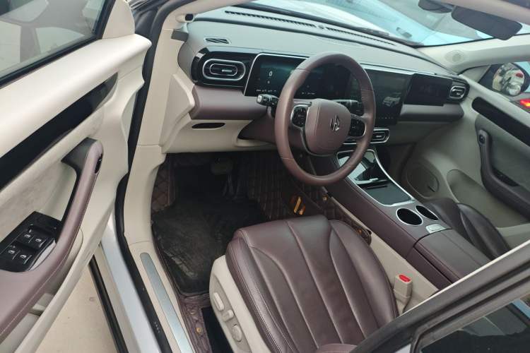 Used Leapmotor C11 2023 Range-Extended 180 Comfort Edition
