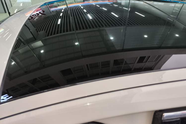 Used Jaguar XFL 2019 XFL 2.0T 200 PS Two-Wheel-Drive Elite Edition
