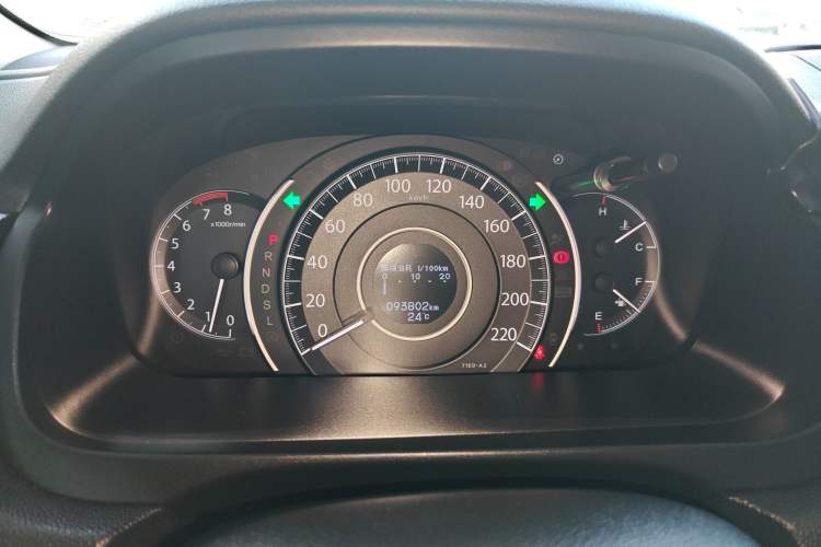 Used Honda CR-V 2015 2.4L two-wheel drive luxury version
