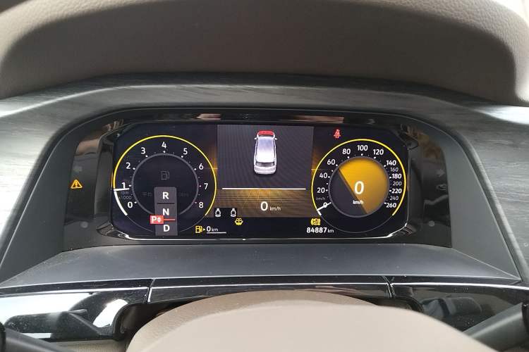 Used Volkswagen Viloran 2024 330TSI Luxury Edition