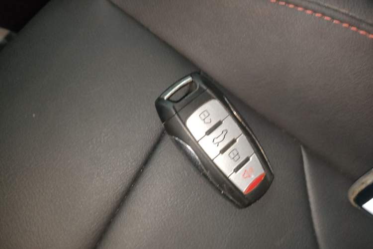 Used Haval M6 2019 1.5T DCT Two-Wheel Drive Elite Version China VI Standard
