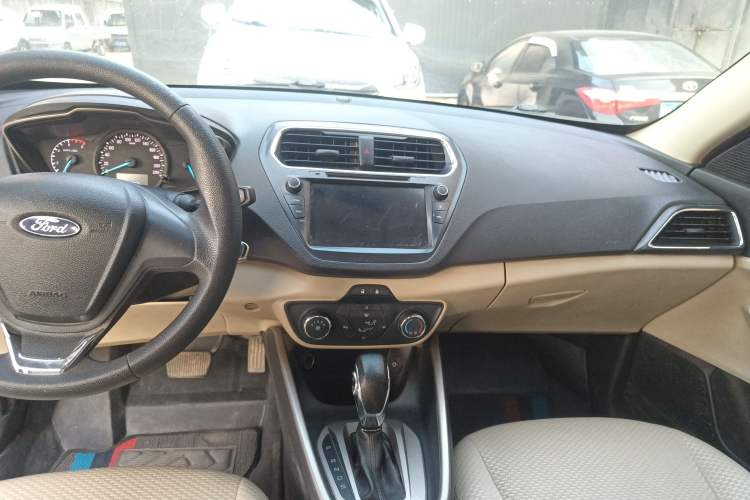 Used Ford Escort 2015 1.5L Automatic Comfort Model
