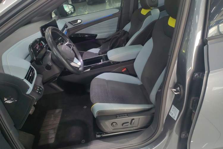 Used Volkswagen ID.4 X 2022 Smart Enjoyment Long-Range Edition
