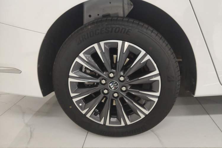 Used Buick GL8 2025 Lu Zun Deluxe Edition
