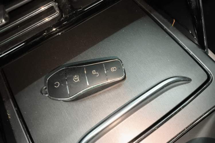 Used BYD Tang New Energy 2025 Intelligent Driving Version DM-i 115KM Flagship Edition