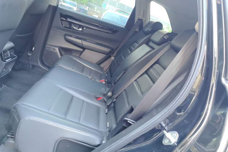 Used Honda CR-V 2023 240TURBO Two-Wheel Drive Deluxe Edition 7 Seats
