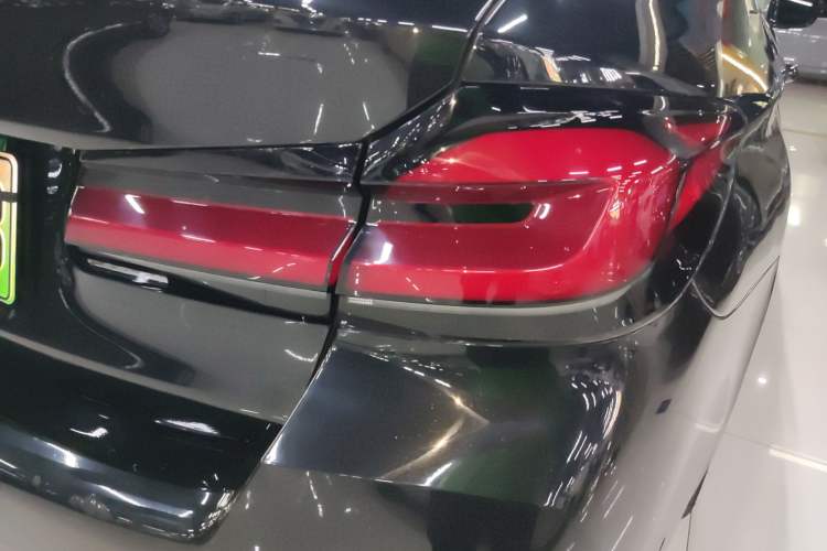 Used BMW 5 Series New Energy 2022 Second Facelift 535Le M Sport Package
