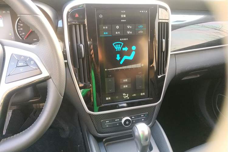 Used BYD Song MAX 2017 1.5T Automatic Smart Connect Luxury 7-Seater