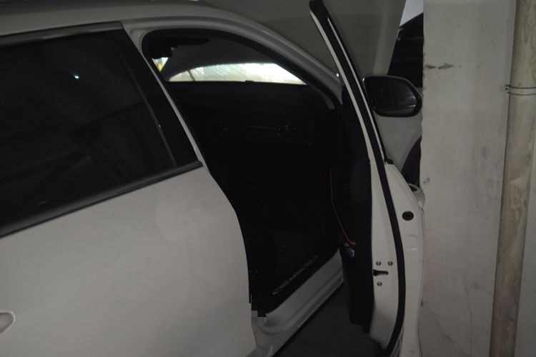 Used Haval F7 2021 2.0T Two-Wheel Drive i-Van
